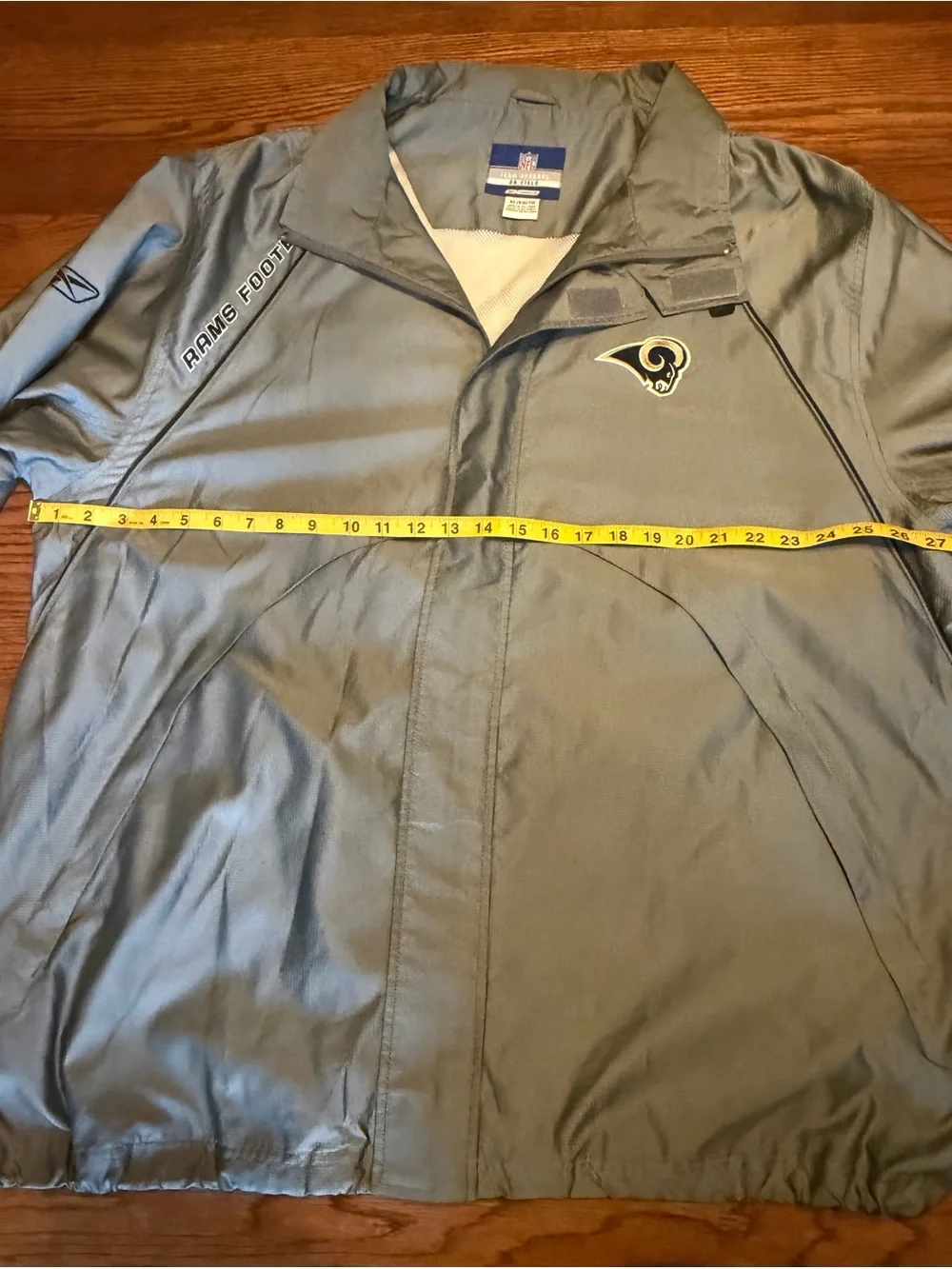 Reebok St. Louis Rams NFL Team Apparel Jacket Vintage XL